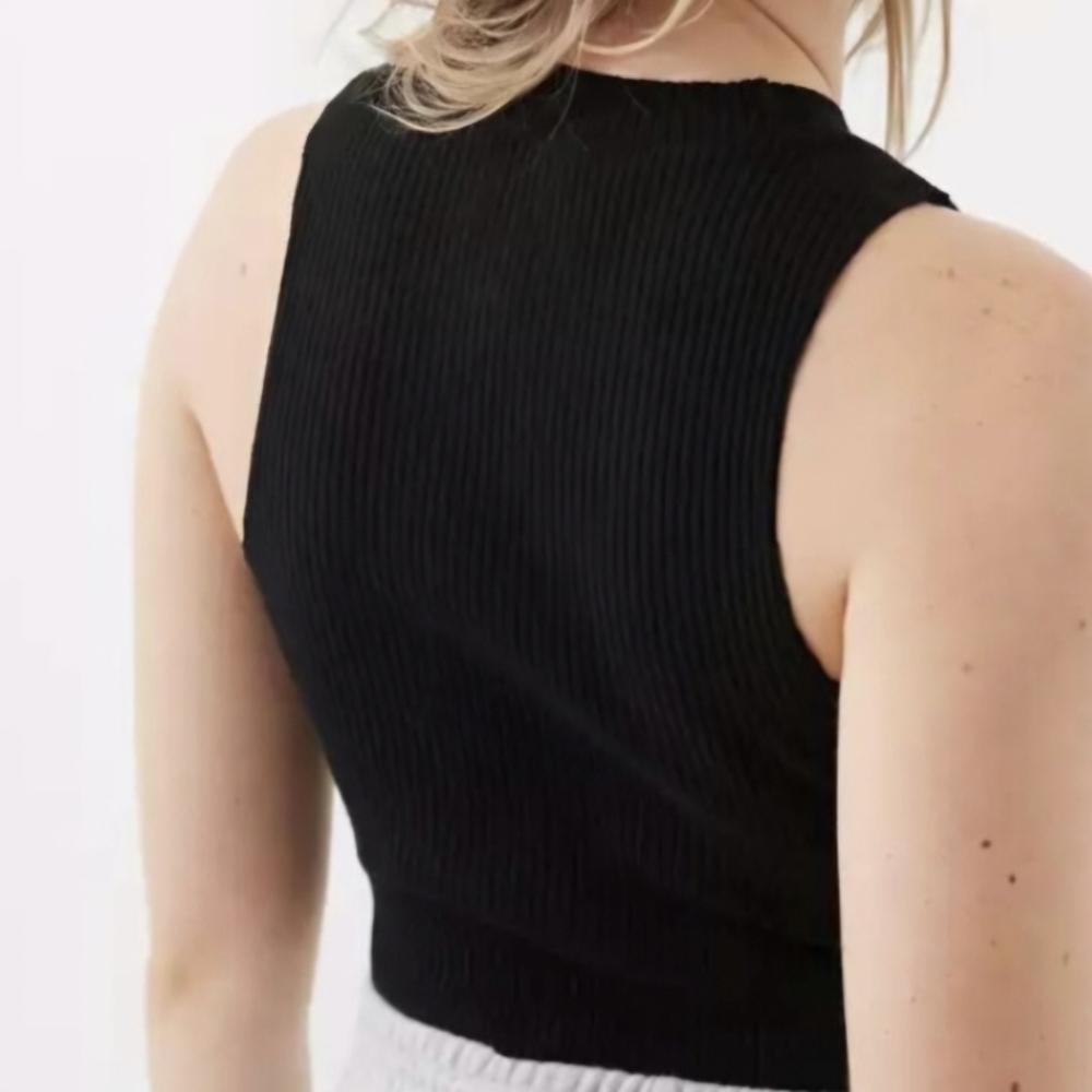 NWT! AERIE, Ribbed Rebel Crop Tank Top, Black,  Size XS, MSRP$24.50 - Picture 4 of 8